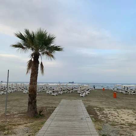 Tony's Boutique Lárnaca