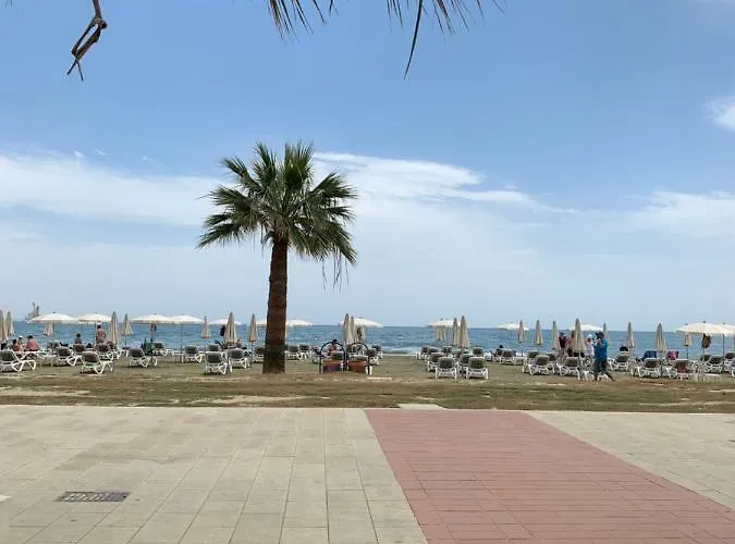 Lejlighed Tony's Boutique Larnaca