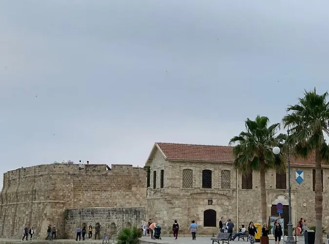 Tony's Boutique Ларнака